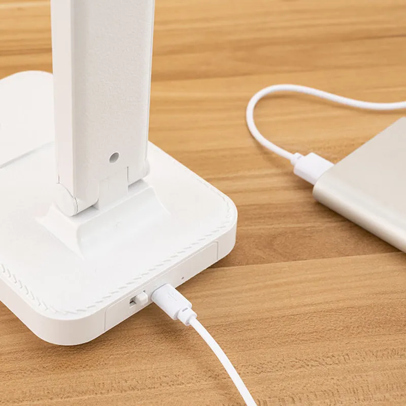 Reading Bedside Lamp Charge